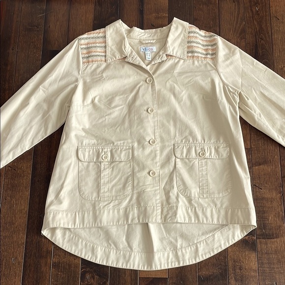Denim & Co. Cotton Lightweight Jacket Button up High Low Tan Embroidered Size L - Picture 9 of 9